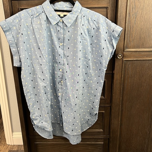 chambray Button up camp style shirt - Picture 6 of 6